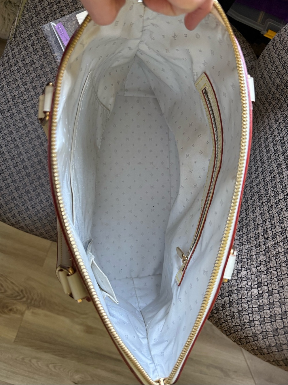Louis Vuitton Cream/Beige Leather Top-Handle Tote - Picture 7 of 7